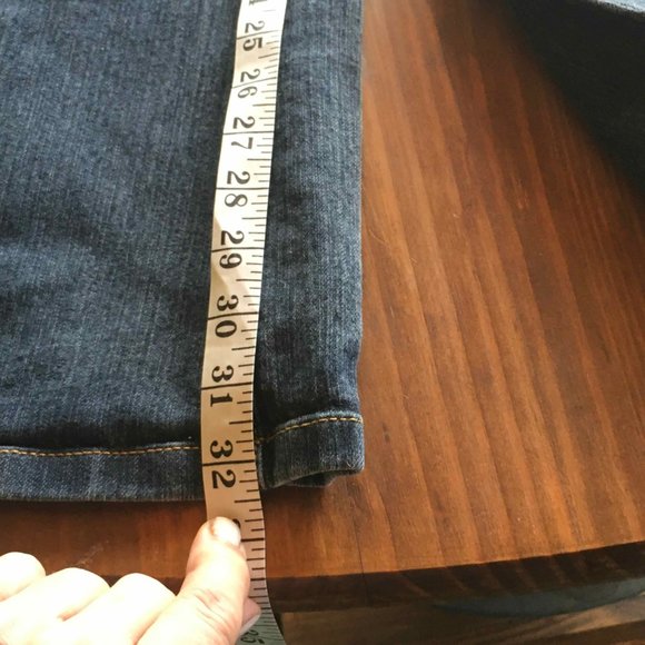 Micheal Kors Jeans - Picture 10 of 13